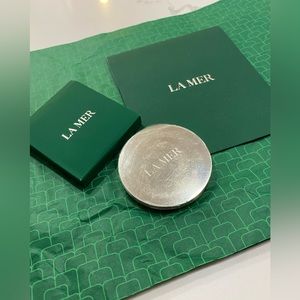 La Mer Compact Mirror with Box and Patches